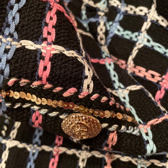 Multicolored Embroidered Tweed Jacket Size S - Picture 4 of 12